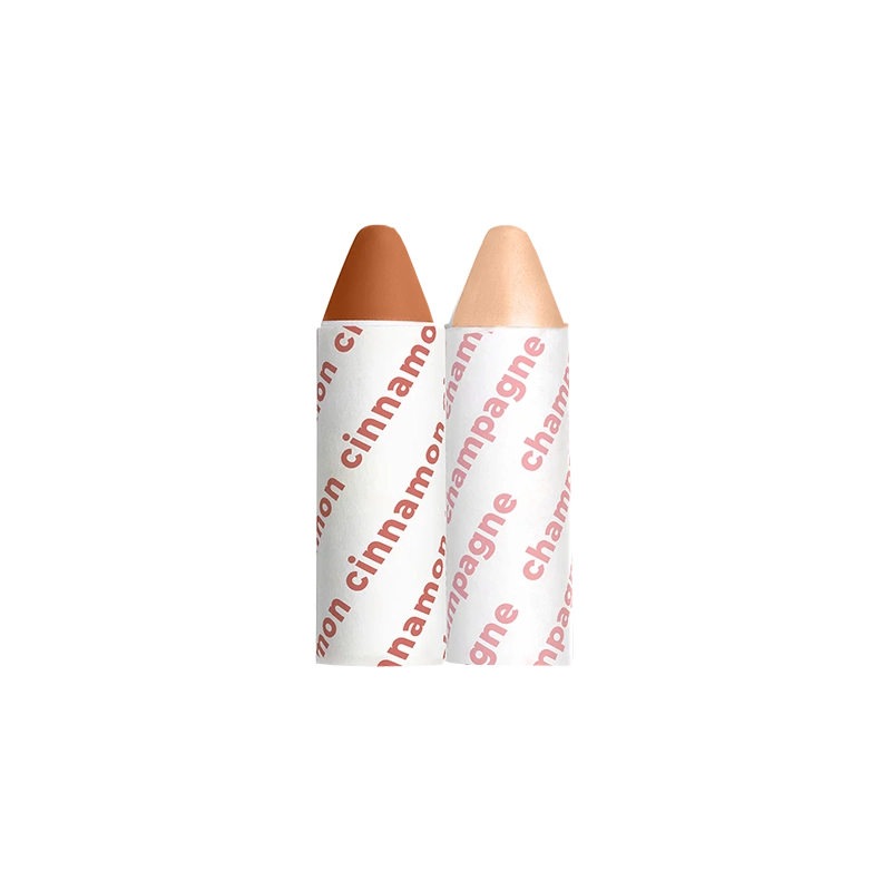 De Multi-use Balmie Duo set bevat 2 prachtige balmies. En weet je wat? Ze zijn ook nog eens zero waste! Het zijn als het ware kleine krijtjes die je kunt gebruiken voor je lippen, wangen en ogen. En het beste van alles? Ze zijn precies even groot als een lipstick, alleen dan zonder die vervelende tube.