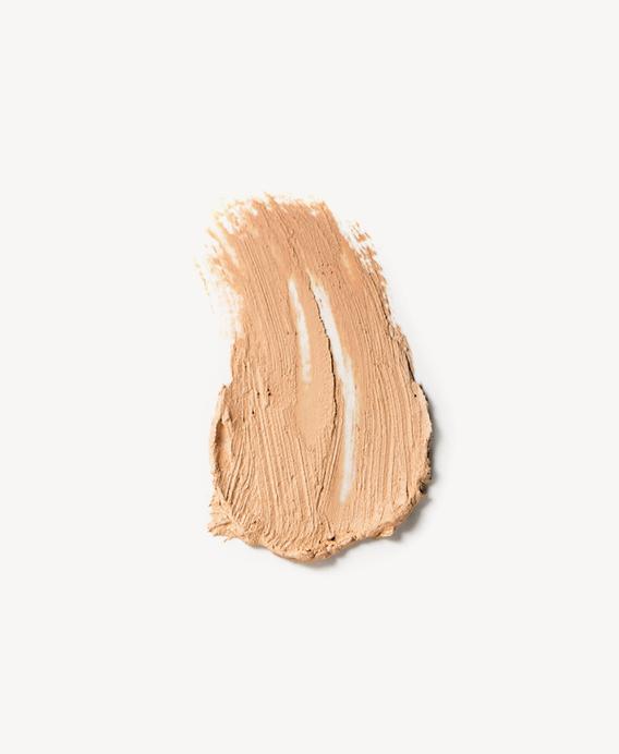 #kleur_honey, Ere Perez vegan concealer om de probleemgebieden van je huid perfect te camoufleren. Dekt roodheid als geen ander en donkere kringen en vlekken verdwijnen als sneeuw voor de zon. Ook als je last hebt van pigmentvlekken is deze volledig dekkende concealer uitermate geschikt, de natuurlijke concealer smelt in de huid voor een long-lasting natuurlijke look.