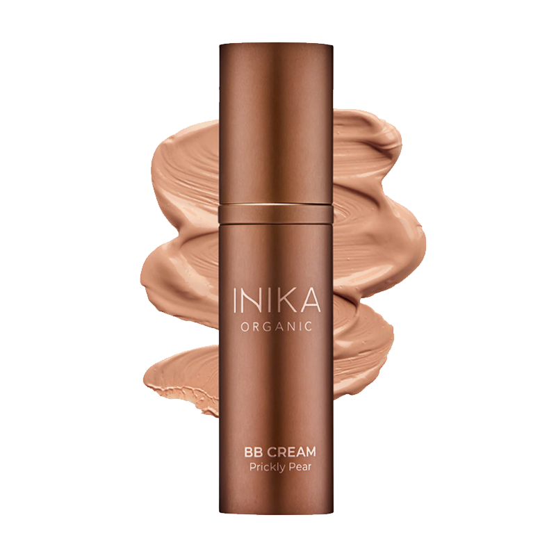 #kleur_tan, Deze wederom award winnende Natuurlijke BB Cream van INIKA Organic Make-up versmelt met de huid zonder deze te verstoppen. Deze rijke BB Cream is verrijkt met anti-oxidanten, mineralen en vitamines zoals Avocado Olie, Granaatappel zaad Olie en Cactusvijgolie.